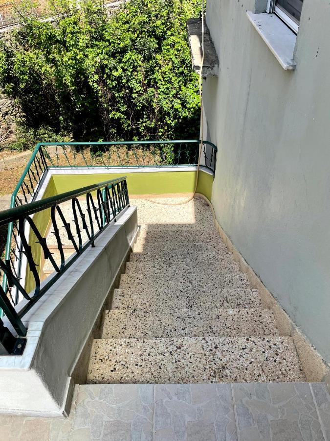 Marina'S Spacious Family Apartment Kavala Exteriör bild