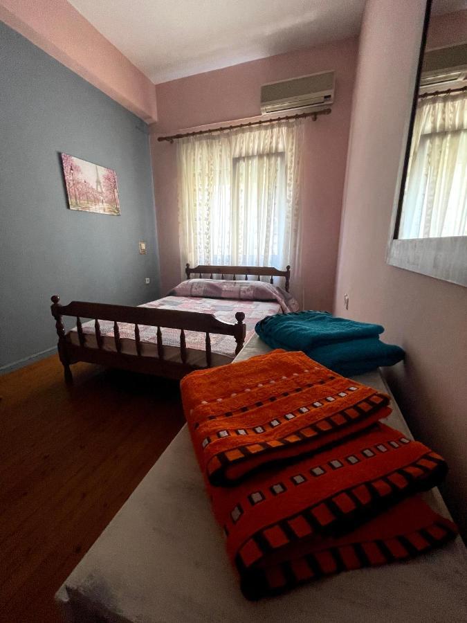 Marina'S Spacious Family Apartment Kavala Exteriör bild
